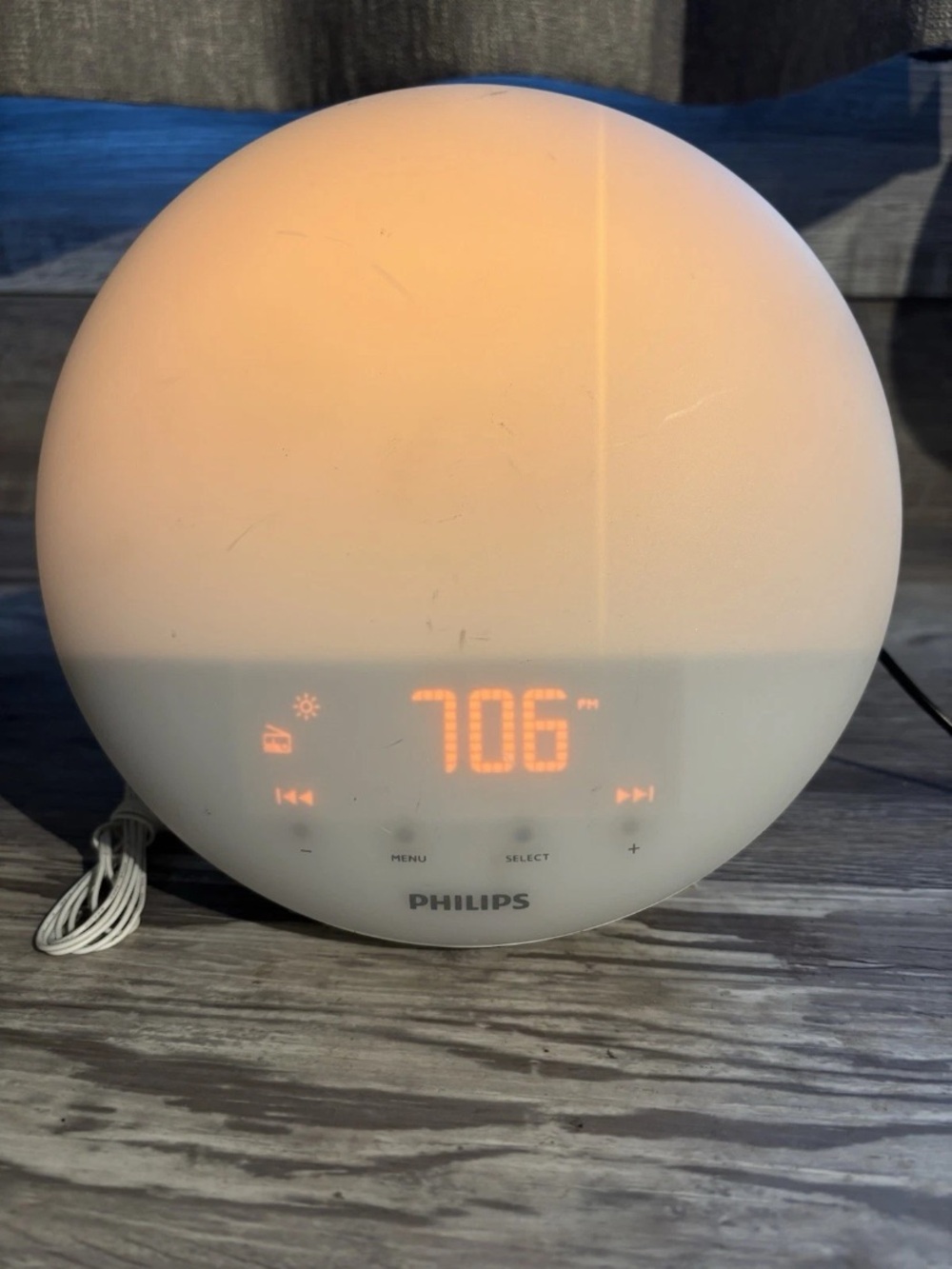 Phillips Smart Sleep Sunrise Wake Up AmFM Alarm Clock Light Nature Sounds - Picture 3 of 9